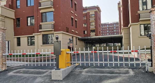 ZT-P01 CE Sistema de Controlo de Acesso a Parques de Estacionamento com Reconhecimento de Matrículas de Veículos DC12V