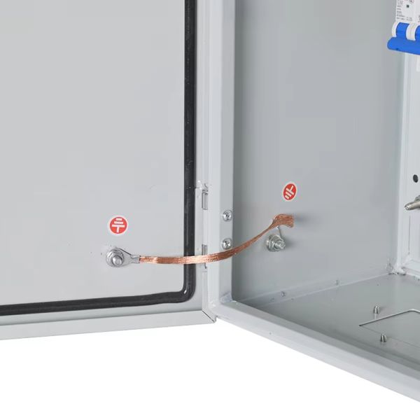 Customizable Double-Door Distribution Panel with IP54 Protection and Hot-Dip Galvanized Steel for Indoor and Outdoor Use
