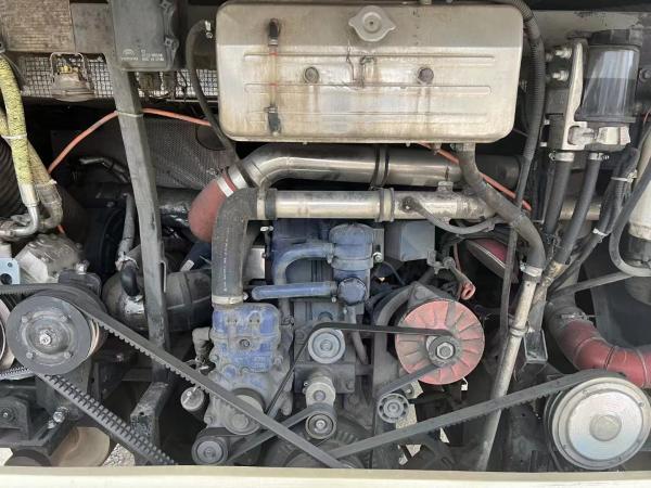 Used Transit Bus Luxury Bus 47seats Yutong Zk6126 Airbag Suspension Double Doors