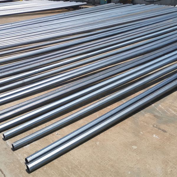 Circular Q235b CCTV Camera Mounting Pole 3m Surveillance