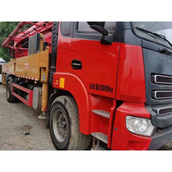 Used Shacman 37m Boom Concrete Pump Truck SYM5230THB 370C-8A J08E WY Engine