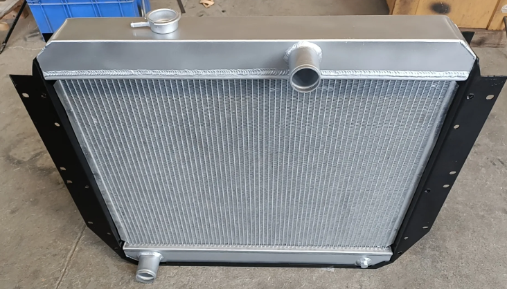 ZIL-130 1301010 Vrachtwagen Motoronderdelen Truck Tractor Radiator for ZIL 130