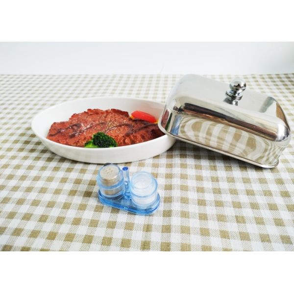 Одноразовые пластиковые приправы солевые и перечные для куриного мяса