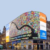 Panneau d'affichage HD P6mm Écran publicitaire LED extérieur 50 60Hz