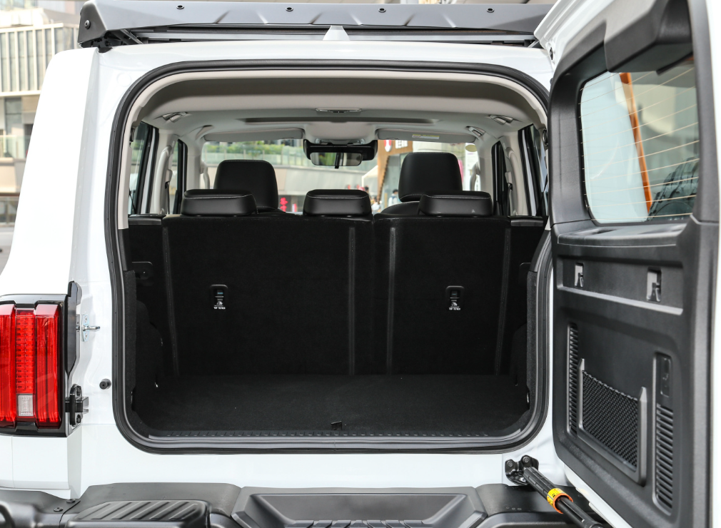 2024 Great Wall Tank 300 2.0T Híbrido de gasolina 227ps 167kw 387nm 4WD Fuera de carretera 4x4 SUV