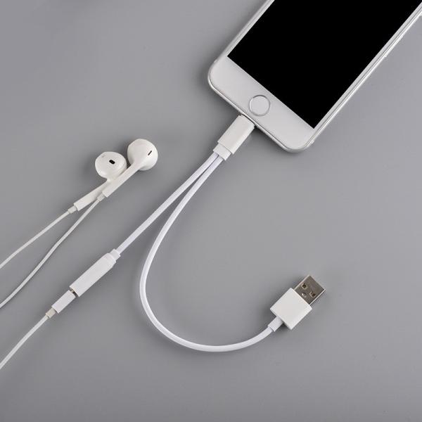 2 in 1 Charge and Audio Iphone 7 8 Earphone Headphone Jack Adapter Connector Cable 3.5mm Aux Headphone Jack