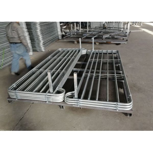 Portable Steel Cattle Fence Carbon Steel Materials Portable Horse Fence Panels