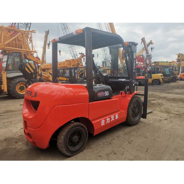 HELI 5t CPCD50/CPCD30/CPCD35 Forklift Used Diesel Forklift for Garment Shops Market