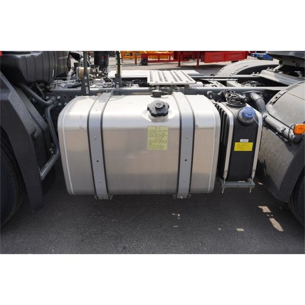 Sinotruk Howo N7G Heavy Truck Single-Row Half-Seat 460HP 6X4 Diesel 12-Speed Tractor