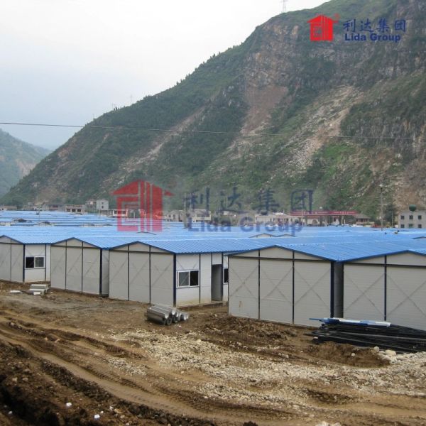 K Model  Pre Built Shipping Container House 1.5KN/M2 Pre Manufactured Container Homes