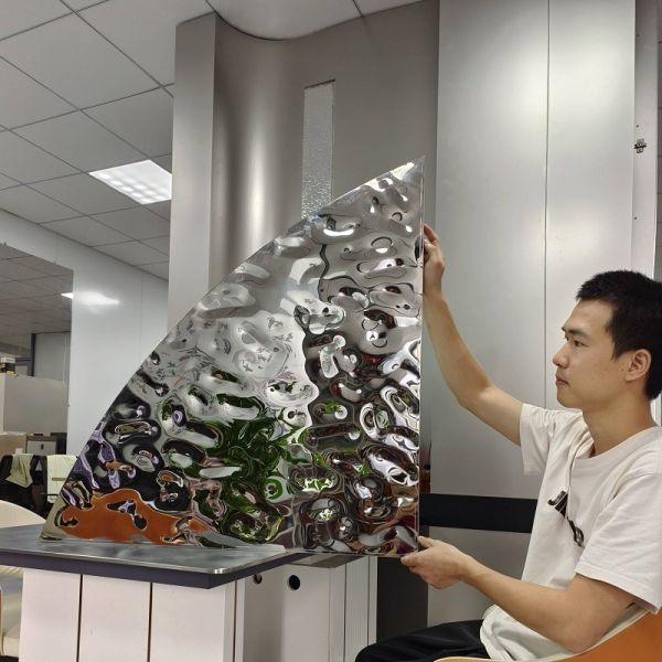 Маленькая волна водяной рифмы Окончание нержавеющей стали Лист 304 Водяная волна