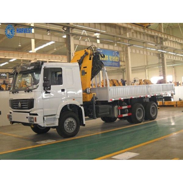 371hp moteur Sinotruk Howo 6x6 10 Ton Knuckle Boom Crane Truck