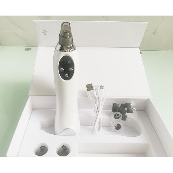 5V Charging Voltage Blackhead Remover Machine Skin Tightening Vacuum Pore Cleaner