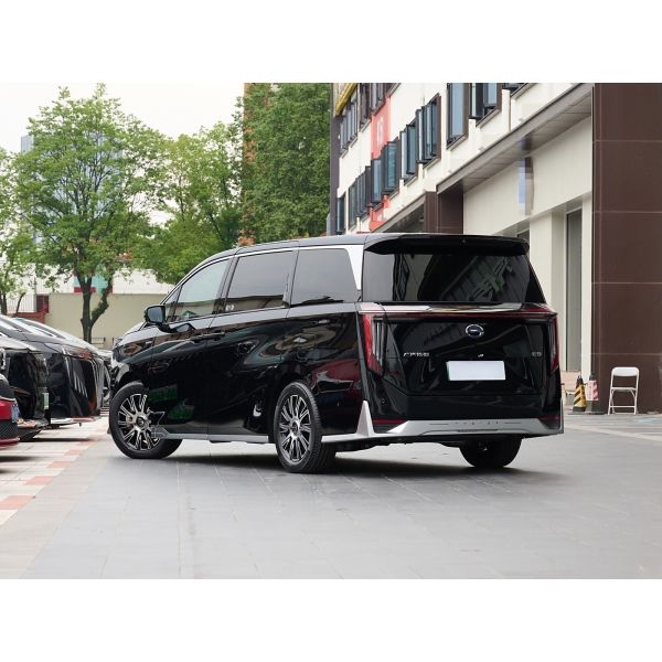 Trumpchi E9 PHEV 2.0TM Greeting Edition MPV Car Gac Hybrid Large Middle MPV For Adults