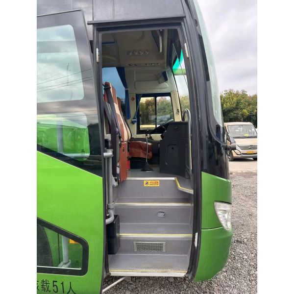 Used 5 Diesel Engine Bus The Ultimate Luxury Tour Coach with Seating