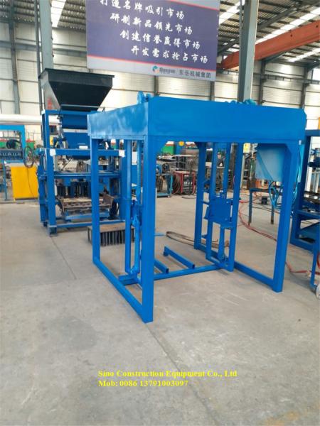 SCEC Semi Automatic Cement Block Machine QT4 24 Production 600 Pcs/Hour