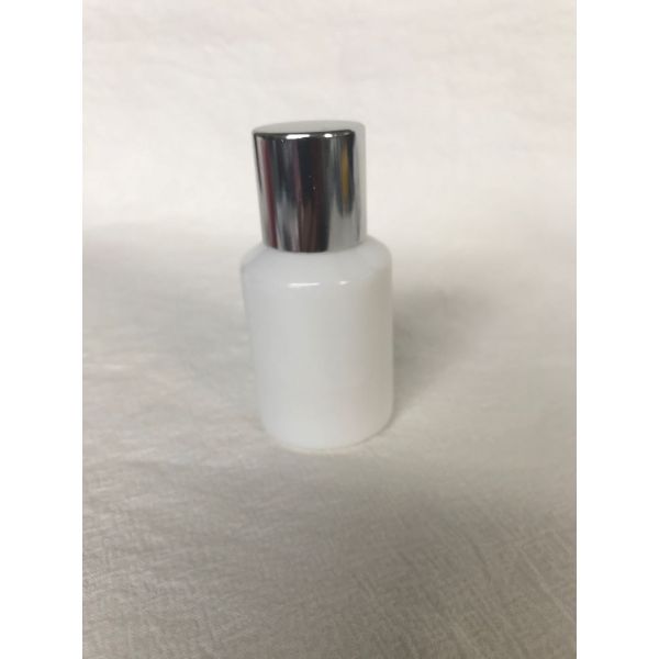 cosmetic packaging 30ml opal white essential oil glass bottle with aluminum lid