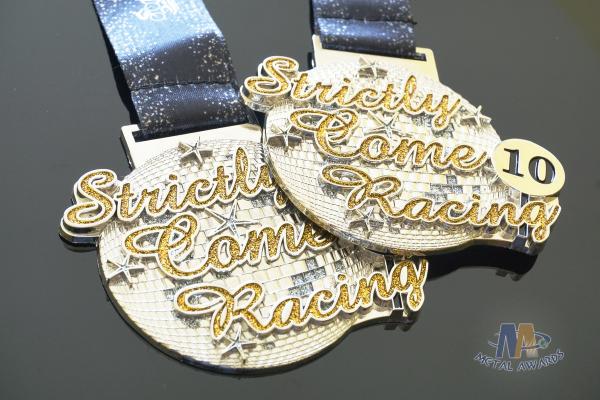 3D Earth Glitter Color Custom Silver Sports Medal , Bespoke Metal Running Medallion