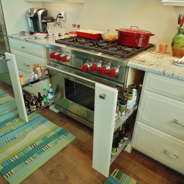 Rustic Style L Shape White Solid Wood Matt Wooden Kitchen Cabinet From Guangdong Cabinet Manufacturer