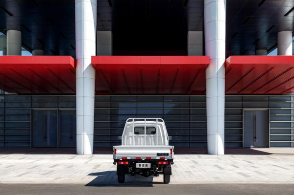 Minitruck EV Car HM02 New Energy Vehicle 300km Mini Truck High Speed Motor Delivery Electric Van Electric Minivan Sale