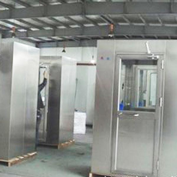Stainless Steel Air Shower Room 15~20M/S Air Velocity SGS Certificated