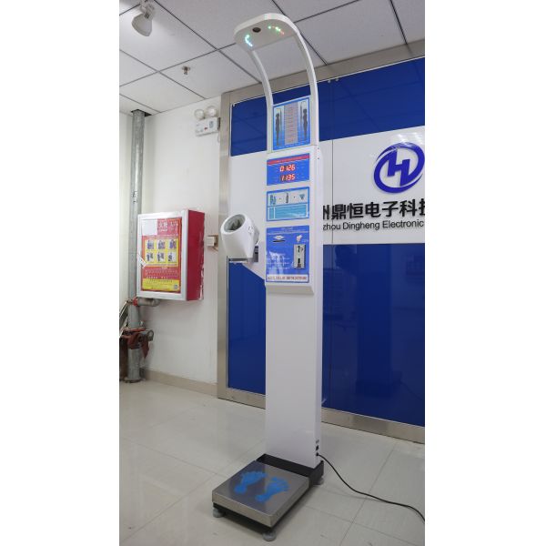 Coin Operated Body Weight Height Scale , Professional Medical Grade Weight Scale