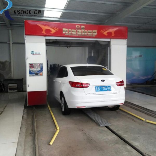 Возрождение Drive Through Brush Washing Tunnel Автомобильное оборудование для стирки