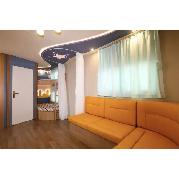 Luxury Hotel Caravan, Luxury Trailer, Hotel Trailer, Richly Equipped, Luxury, 4X4 Trailer,Parent-child trailer RV