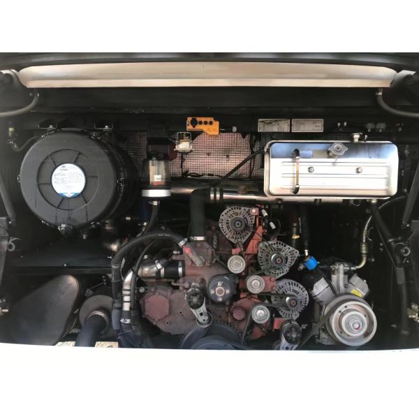 Молодой автобус Zk6122HQ схвата 2016 автобус используемый местом пассажира года 50 Дубай использовал автобусы