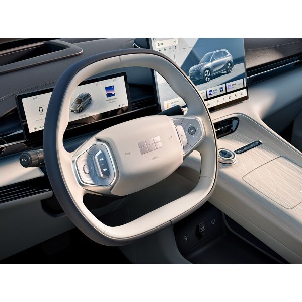 Geely Galaxy E5 electric car with CTB body-battery integration technology,with good handling stability.