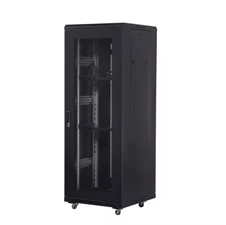 19 Inch Standard 32U Data Center Server Rack Private Mold 2.0mm Thickness 800*1000*1600mm