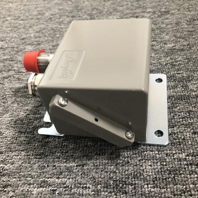 Danfoss EMP 2 Precision Pressure Transmitter 084G2109 4-20mA
