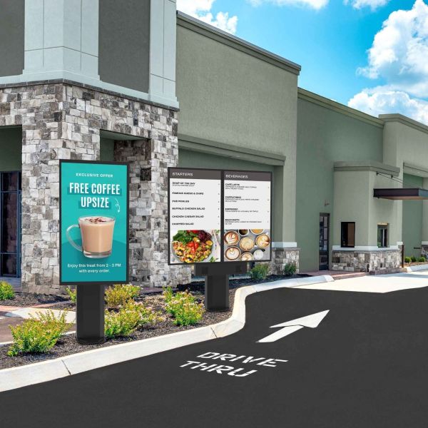 65 дюймовые наружные панели меню 3000 Cd / M2 Высокая яркость