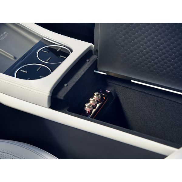 Chinese Xpeng P7 Full Electric Car Ultra Long Range Medium Sized Vehicle
