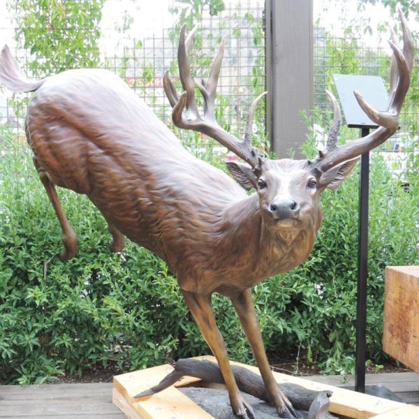 Custom Life Size Animal Outdoor Garden Metal Bronze Deer Elk Statue Sculpture for Sale
