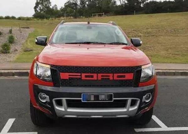 Ford Ranger T6 2012 2013 2014 Peças sobressalentes Grades dianteiras modificadas com luz LED