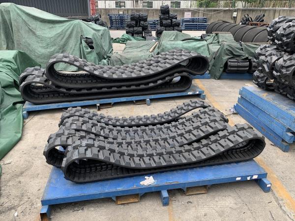 Pint Sized Rubber Tracks Fireproof For Hydraulic Mini Excavator