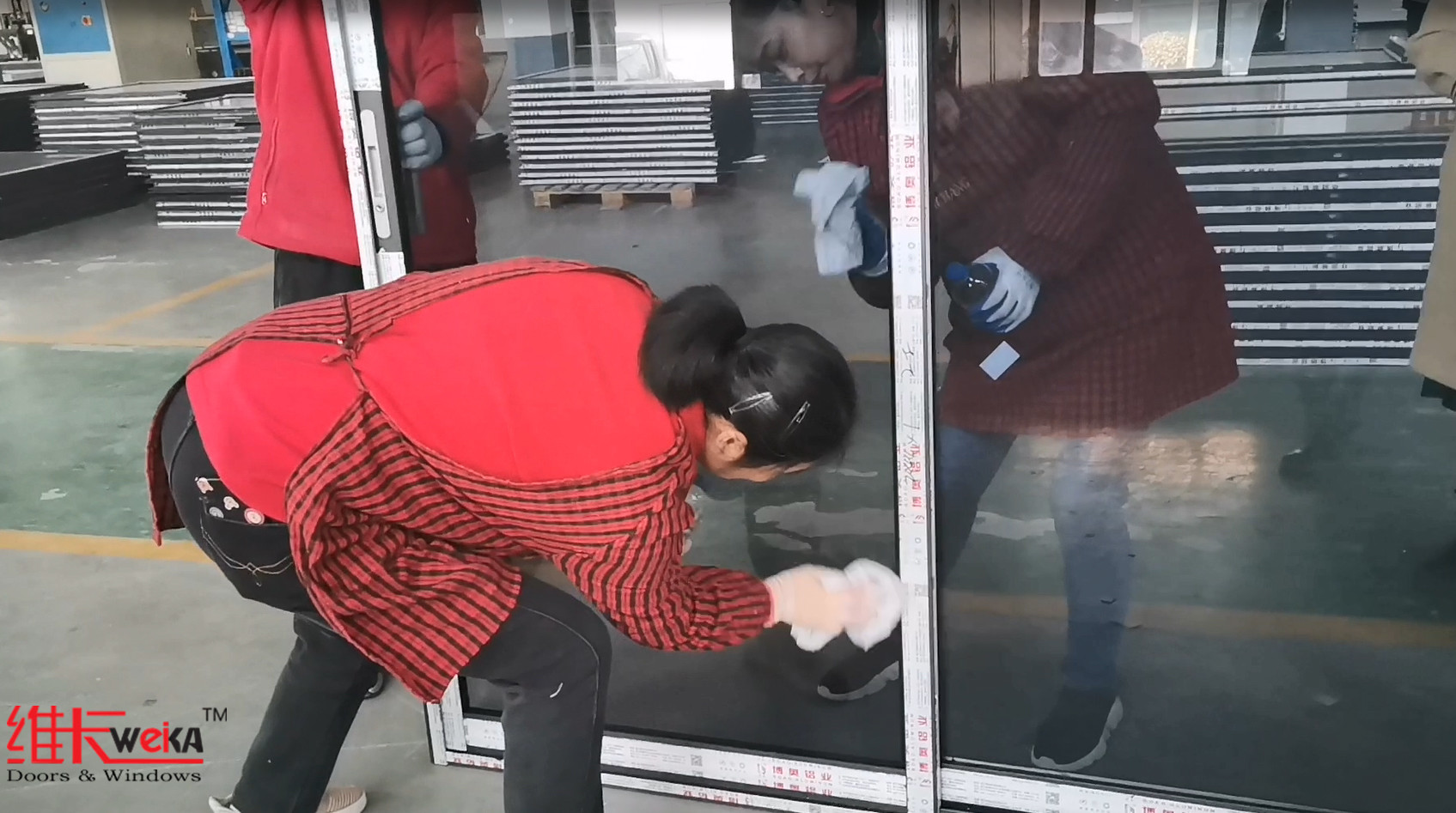 Огромные черные стеклянные стекло UPVC для дома
