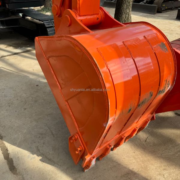 En bon état moteur ISUZU Usé Hitachi Excavator ZX120 haute précision haut confort