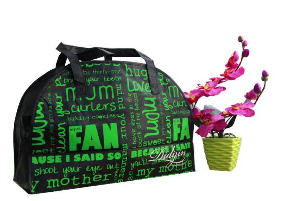 Black Binding Non Woven Carry Bag Traveling Style Zipper Double head Closing Silk Screen Printing
