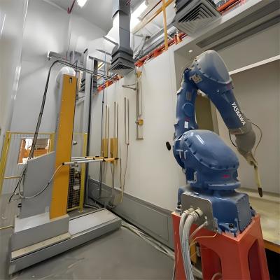 Robot de peinture en poudre pour une ligne de peinture en poudre