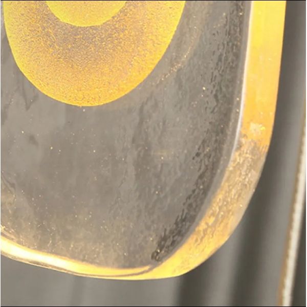 Nordic Light Luxury Designer LED Light Strip Crystal Glass Pendant Lamp Pour le salon salle à manger Villa Escalier