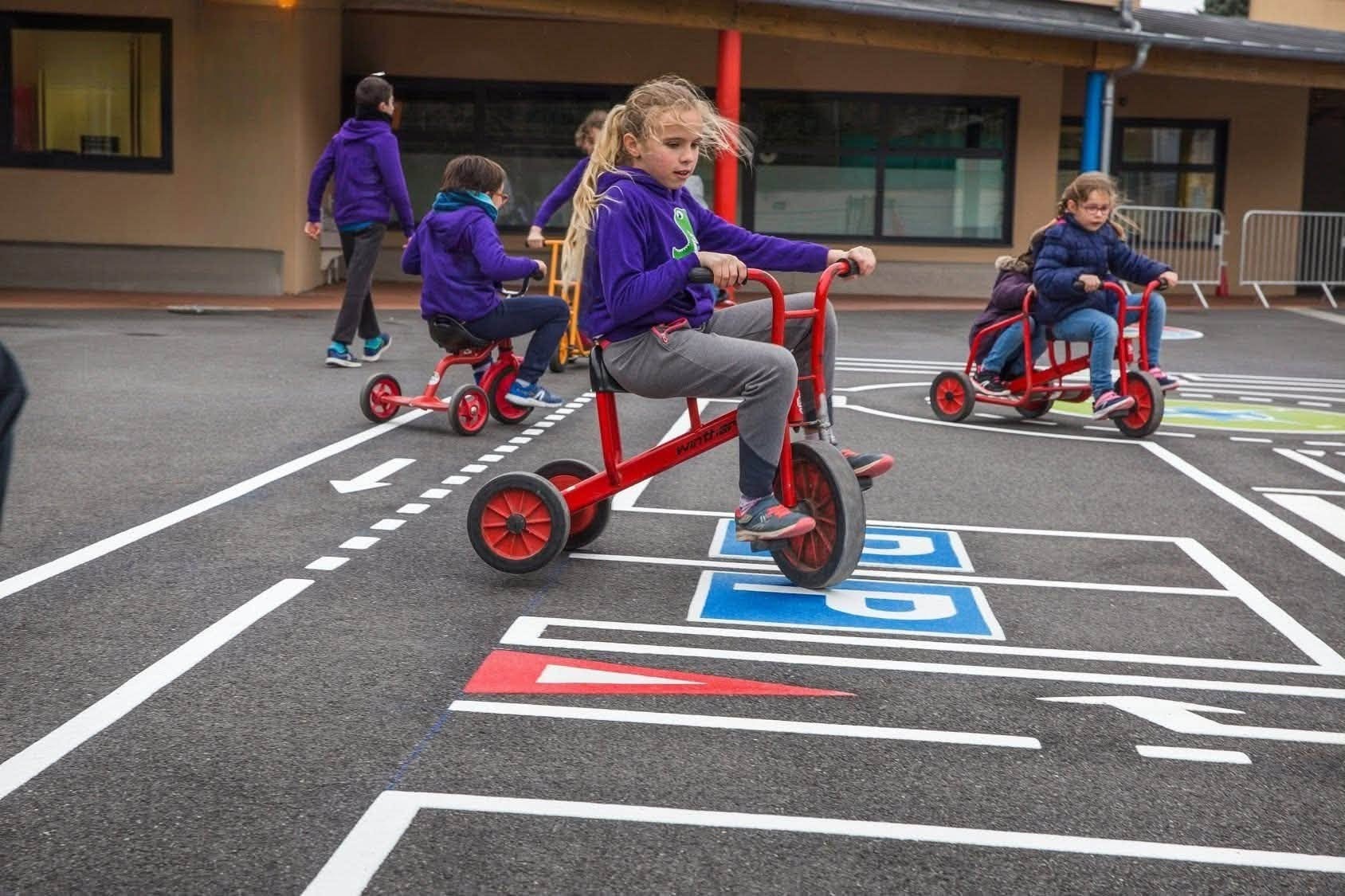 Custom Preformed Thermoplastic Road Markings Manufacturer Reflective Pavement Marking Solutions