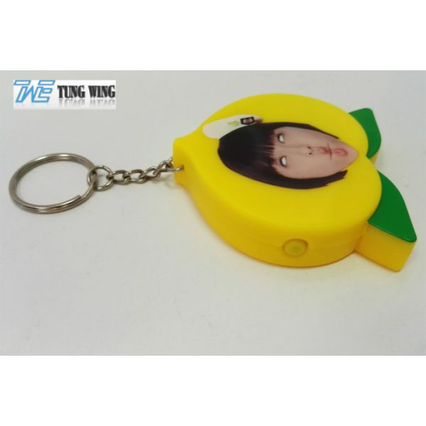 Смешная милая желтая батарея ABS 3Pcs ключевой цепи Keychain нот