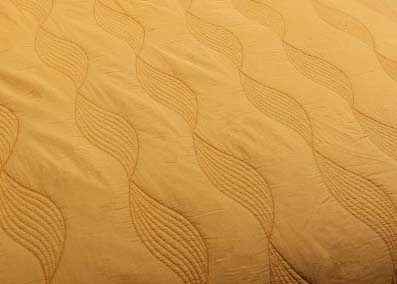 Cotton Plain Dyed Yellow Quilted Bedspread , Embroidered Hotel Collection Coverlet