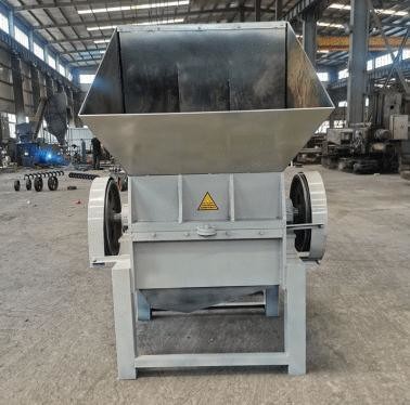 Recycling 1700*1400*2000 Pet Plastic Crusher for Plastic Scrap Bottles and Pipes