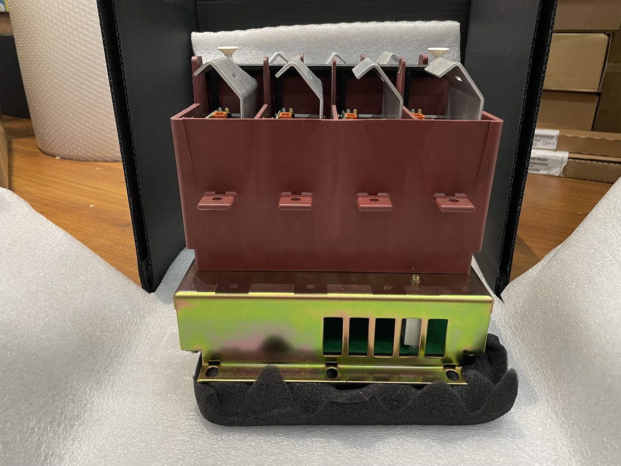 ABB 3BHB004661R0101 KUC711AE101 ABB Высоковольтное инверторное приводное питание