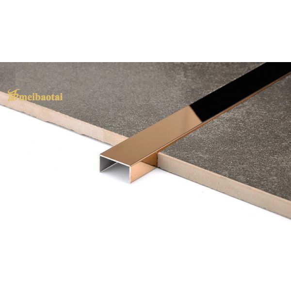 Équilibre de l'équilibre PVD Rose Gold Stainless Steel U de tuile de miroir de longueur de 3048MM