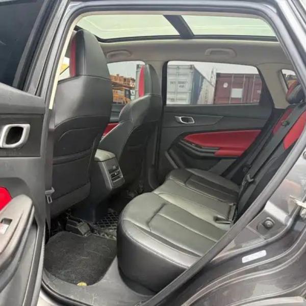 Changan CS55 PLUS 2022 2nd Generation 1.5T DCT Premium Silver/Gray