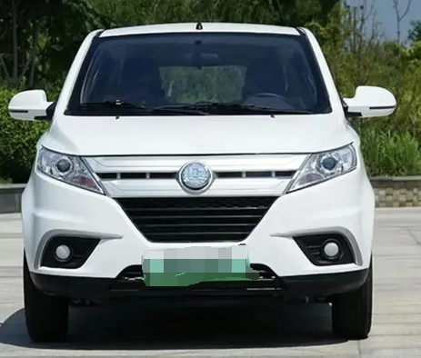 5 Seats Petrol Hatchback 105km/H MT AT Euro Standard Four Wheeler Vehicle